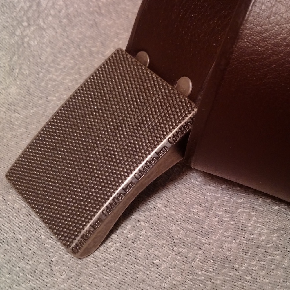 Men’s Brown Leather Belt with Buckle